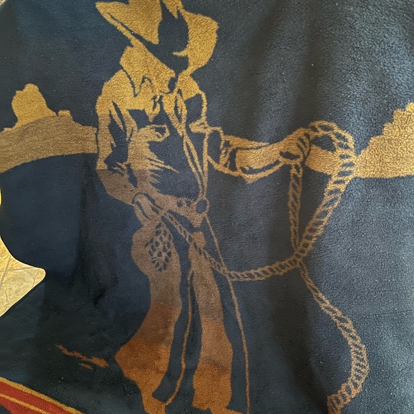 Owen Western Cowboy Fleece Throw/Blanket - Picture 1 of 6